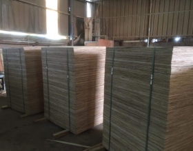 PALLET VÁN ÉP TẠI CỤM CN NINH ĐIỀN TÂY NINH  